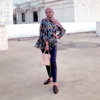 salfinaBS's tweet photo. #FotoProfilBaru https://t.co/h42rbaKzAV