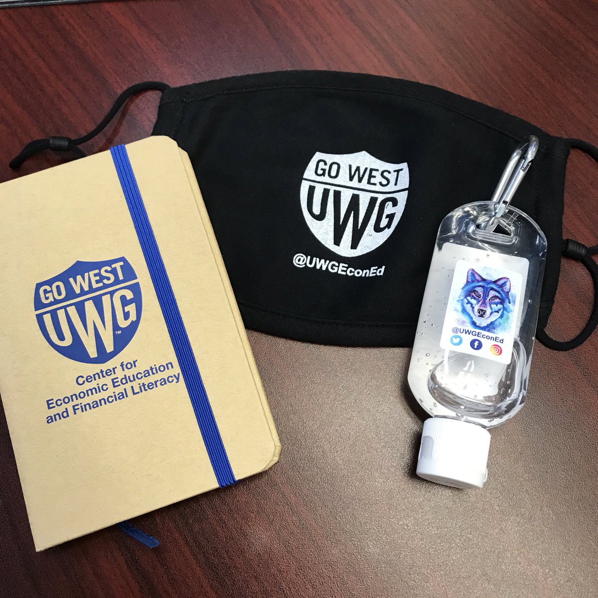 cubegrl's tweet photo. We’d love to share some back-to-school supplies with our @UWGFinlit friends #UWG.

Complete the form in the tweet below &amp; we will get these out to the first 100 students! https://t.co/Gr7MbVGFMs