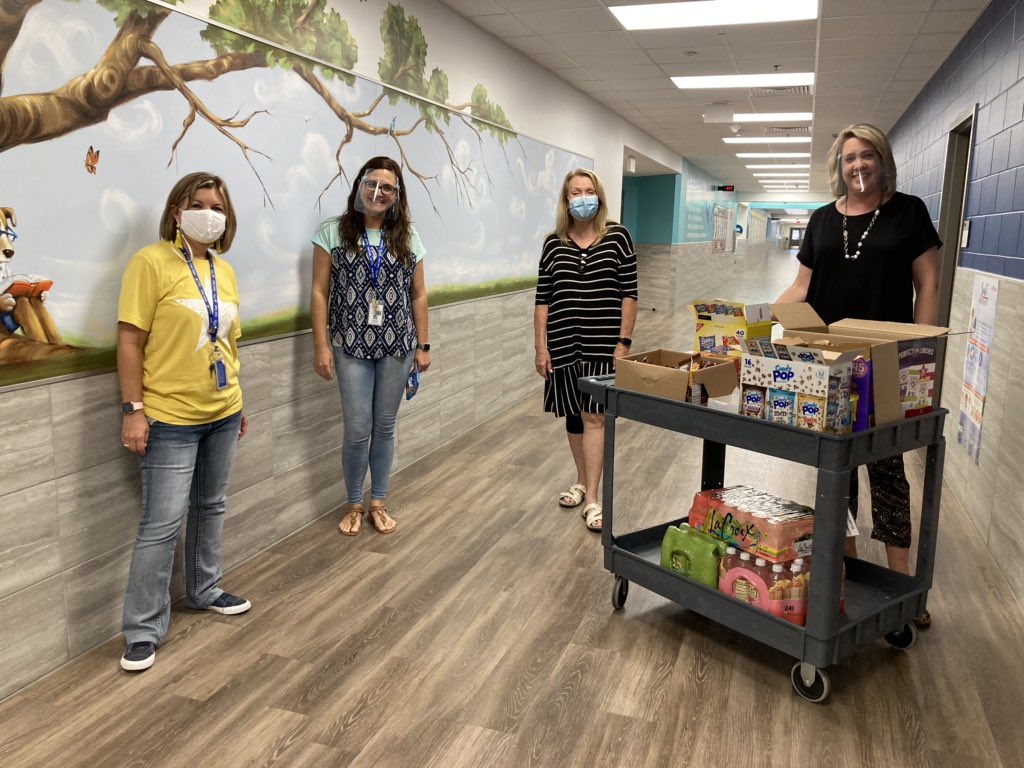 Enjoyed a sweet surprise this past week from <a href="/sstormer73/">Susan Stormer</a> , daughter of <a href="/CreechElem/">Creech Comets</a> namesake, Betty Sue Creeech! Staff were so thankful for gift of sweet and salty treats! Thank you! #creechpride