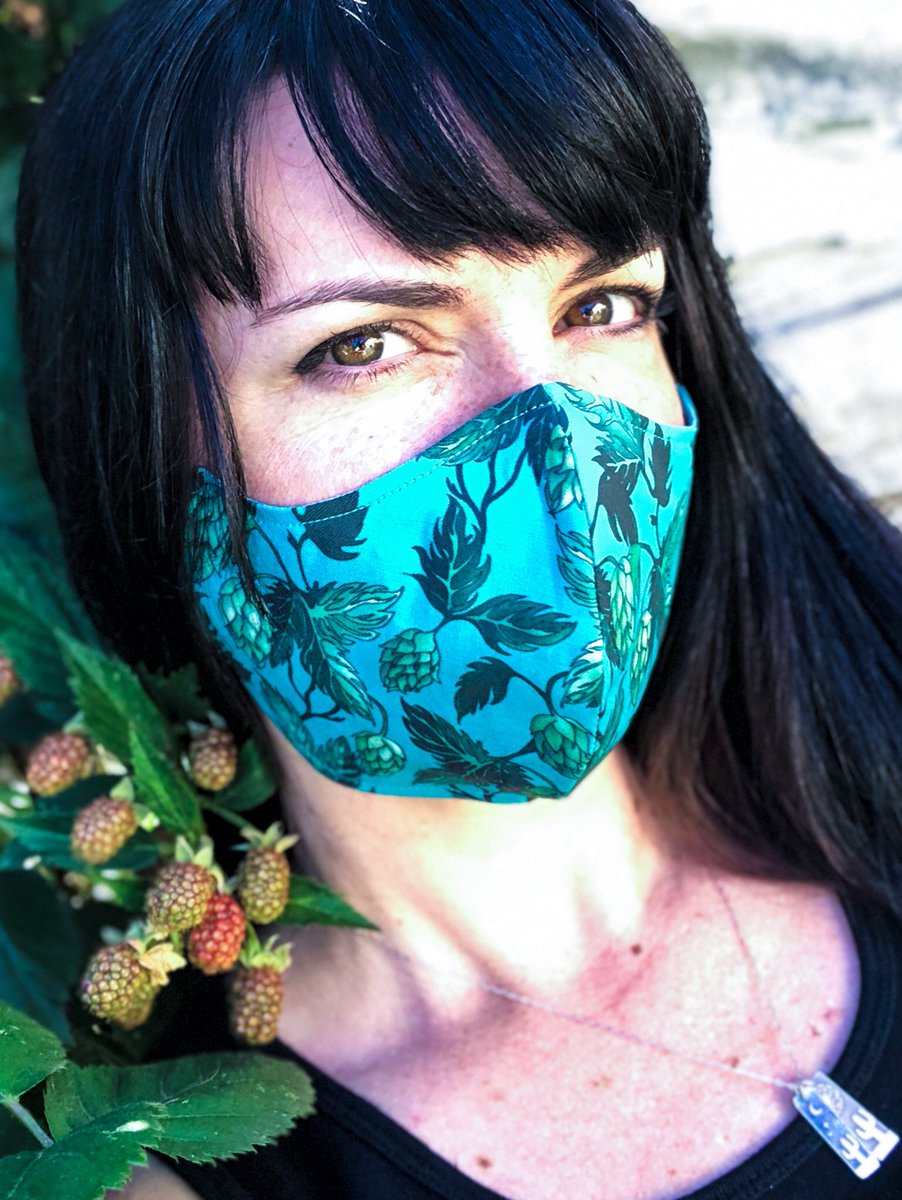 MindysBeerGear's tweet photo. #hopsmasks are back in stock! https://t.co/DnYVr64VHf #craftbeer #hops #ipa #mask #masks #wearadamnmask #beermask #homemademask https://t.co/XNliHaDwHf