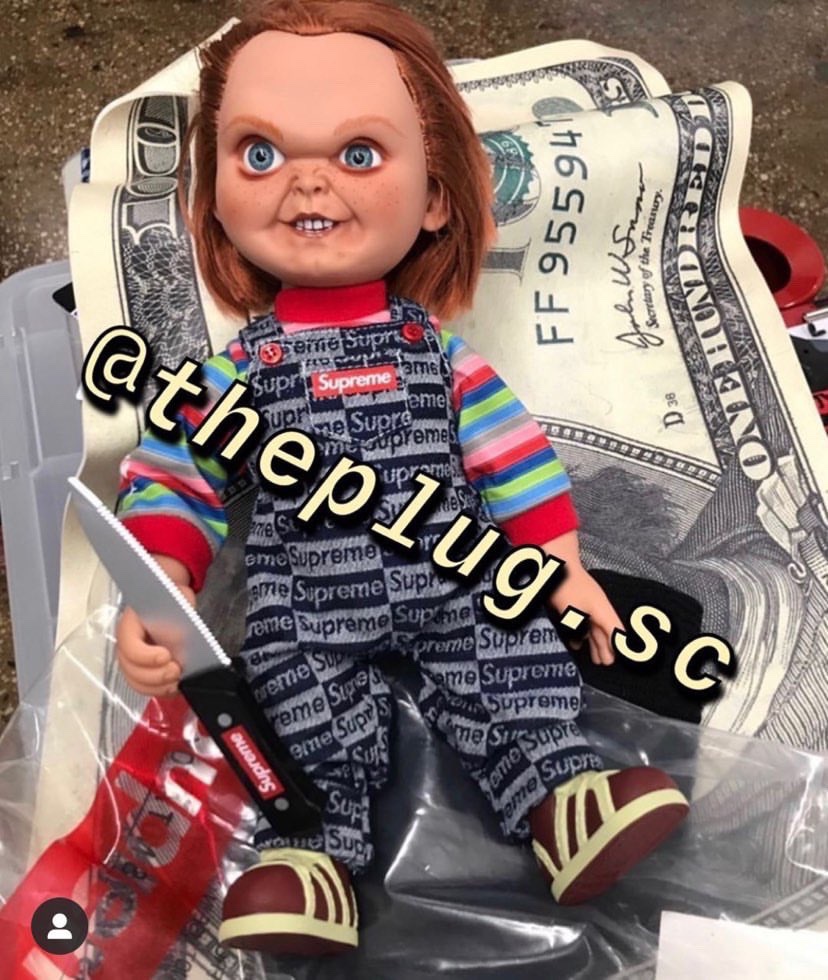 ブランド Supreme - supreme chucky doll 人形 チャッキー 早い者勝ちの通販 by 出品君｜シュプリームならラクマ