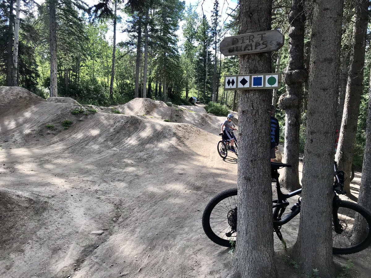 Stasher_BC's tweet image. If you love riding #MTB then you gotta stop in at the #HintonBikePark ! Wow and also it’s a dream for families &amp;amp; little riders. Must do when you #ExploreNWAB @TravelAlberta @ZenSeekers #explorealberta #mtblife #zenseekers #bikepark