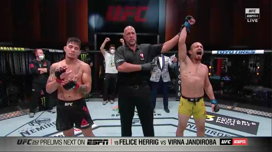 ATSteveDuncan's tweet photo. Danny Chavez venció a TJ Brown por decisión unánime (29-28 x3) #UFC252 #MMA #DannyChavez #TJBrown #Colombia #UFCxFox #UFCxESPN https://t.co/r8La4jDYZy