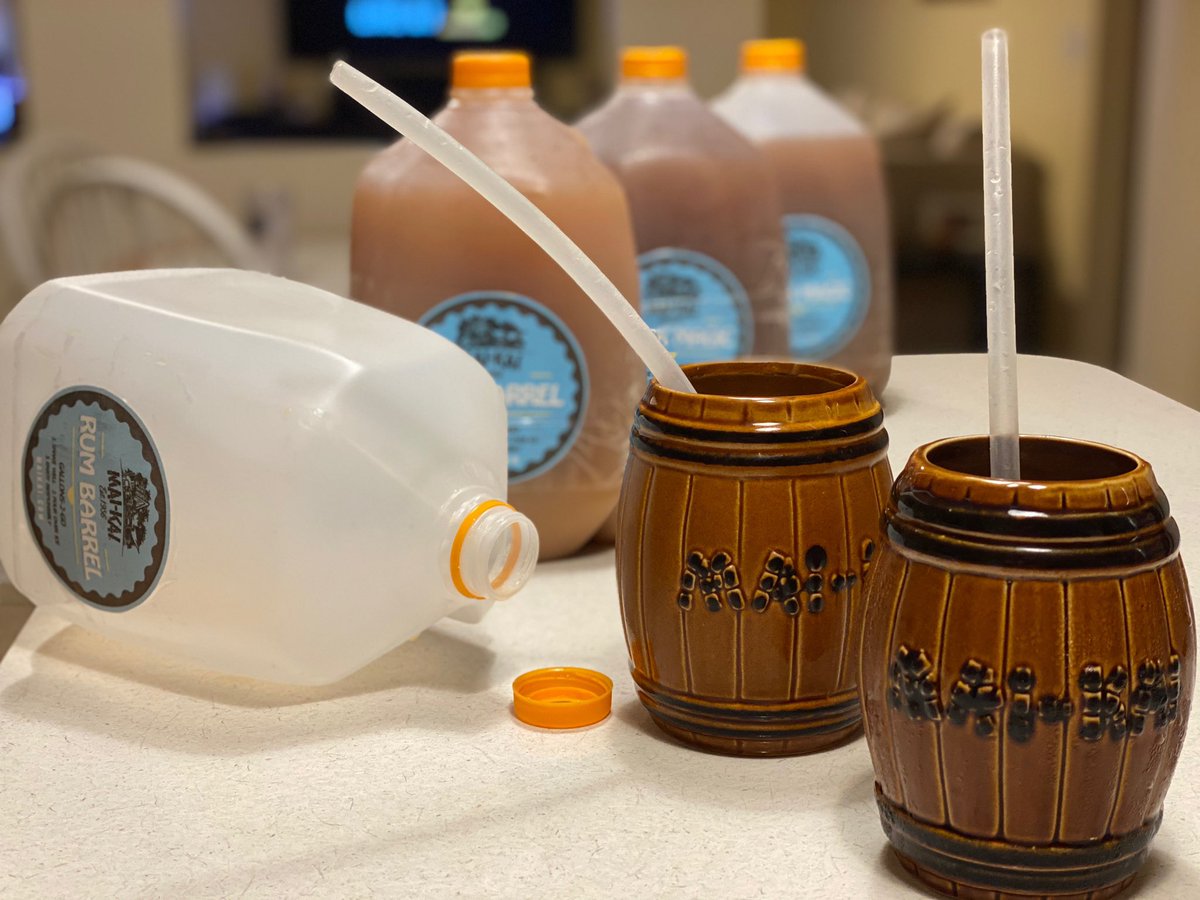 RumReviews's tweet image. Adrian flew down to get us our @TheMaiKai fix! First rum barrel gallon down! #tiki #tikibar #rum #rumflight #tikidrinks @TheRealMcCoyRum @tropical_foodie