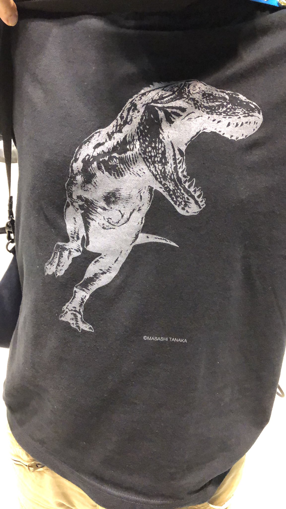 宮城肉食恐竜展 恐竜くんがデザインした ティラノサウルスのtシャツも 残りわずか スタッフにも大好評です O O 宮城肉食恐竜展 肉食恐竜展 仙台イベント 仙台夏休み ゼビオアリーナ仙台 仙台おでかけ T Co Mip9umwvsu Twitter