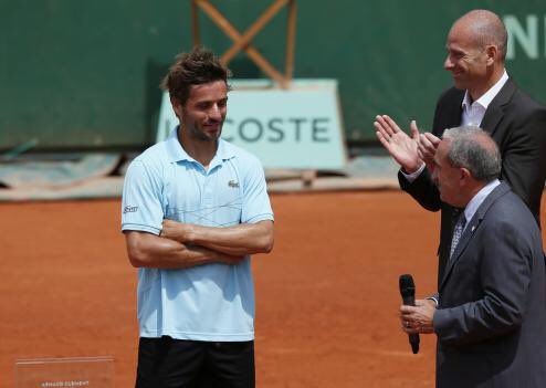 LDemaere's tweet photo. #Neuchâtel 2001 #CoupeDavis #en5sets @arnaudclement vs #MarcRosset https://t.co/I4wAFBwyK2
#RendezNousLaCoupeDavis @DavisCup @bgiudicelli_pr @FFTennis @ITF_Tennis @Ced_Pioline @tsonga7 @ERogerVasselin @Gael_Monfils
#NeverAsGoodAsTheFirstTime @sadeofficial
https://t.co/fqjEFn6a9k https://t.co/UvZQwZhczw