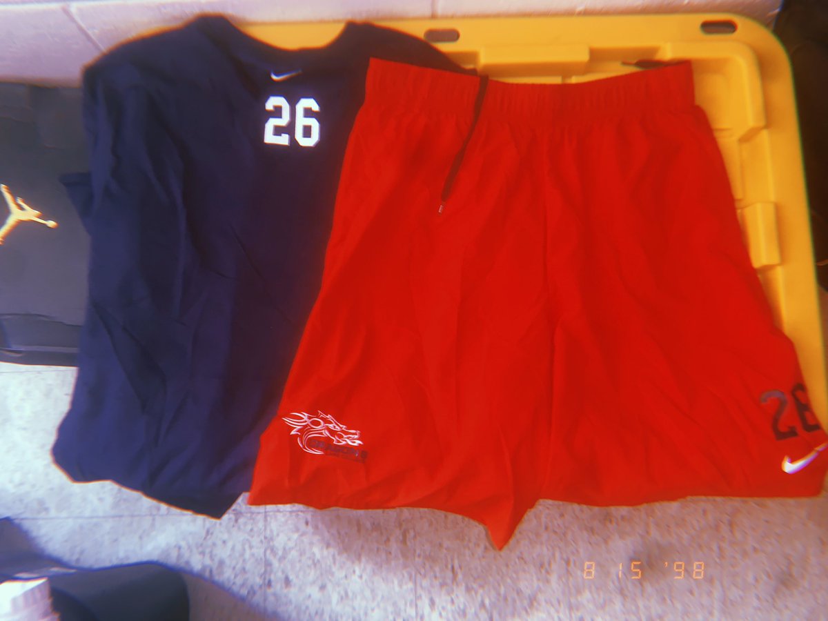 Its a Dream Come True...... Ma n Pops gotta College Athlete💯 <a href="/JFive81/">Joshua Moore, M.S.,CAA</a> Best Head Coach Ever🤞🏽#GoDragons