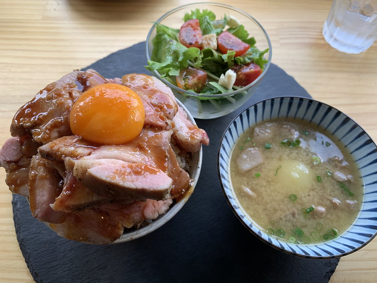 名駅ランチ