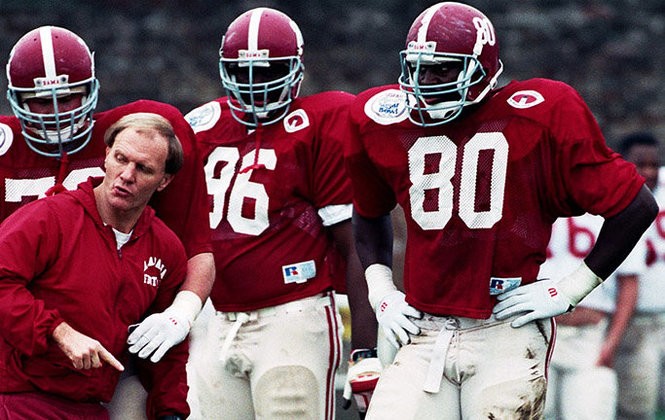Crimson lid.White stripe.White numbers.Gray facemask.Simple, classic, and historic.That's  @Bama football.