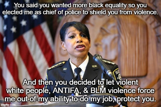 smithtkd1's tweet photo. #SeattleRiots #carmenbest #BLM #Antifa https://t.co/KKwxVVXQ67
