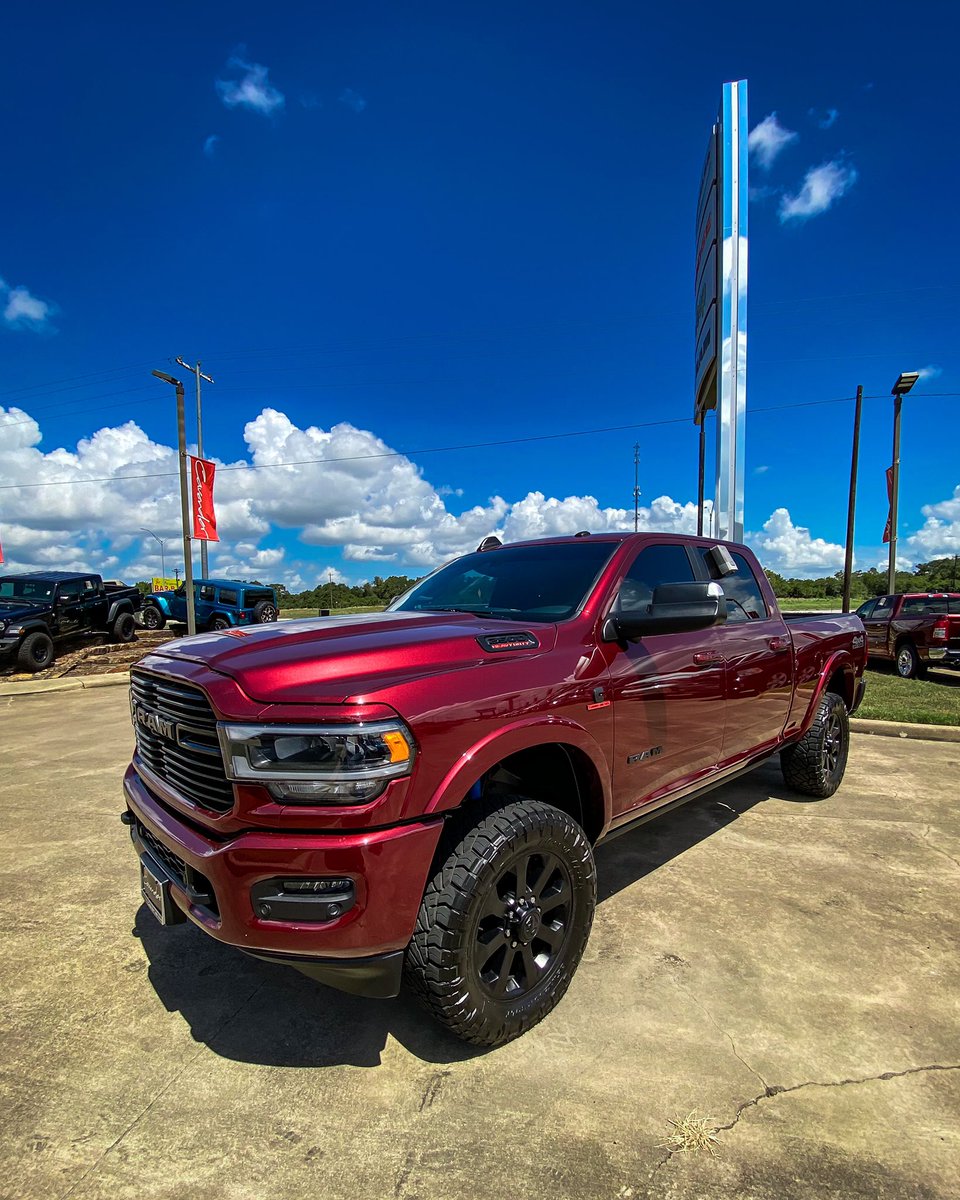 Do work.
-
#Ram #RamTrucks #Ram2500 #Ram2500cummins #Cumminsdiesel #BuilttoServe #MakeConfidenceHappen #CavenderCJDR #ramturbodiesel