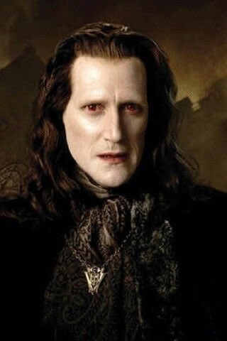 Also I love this Volturi guy he’s hysterical