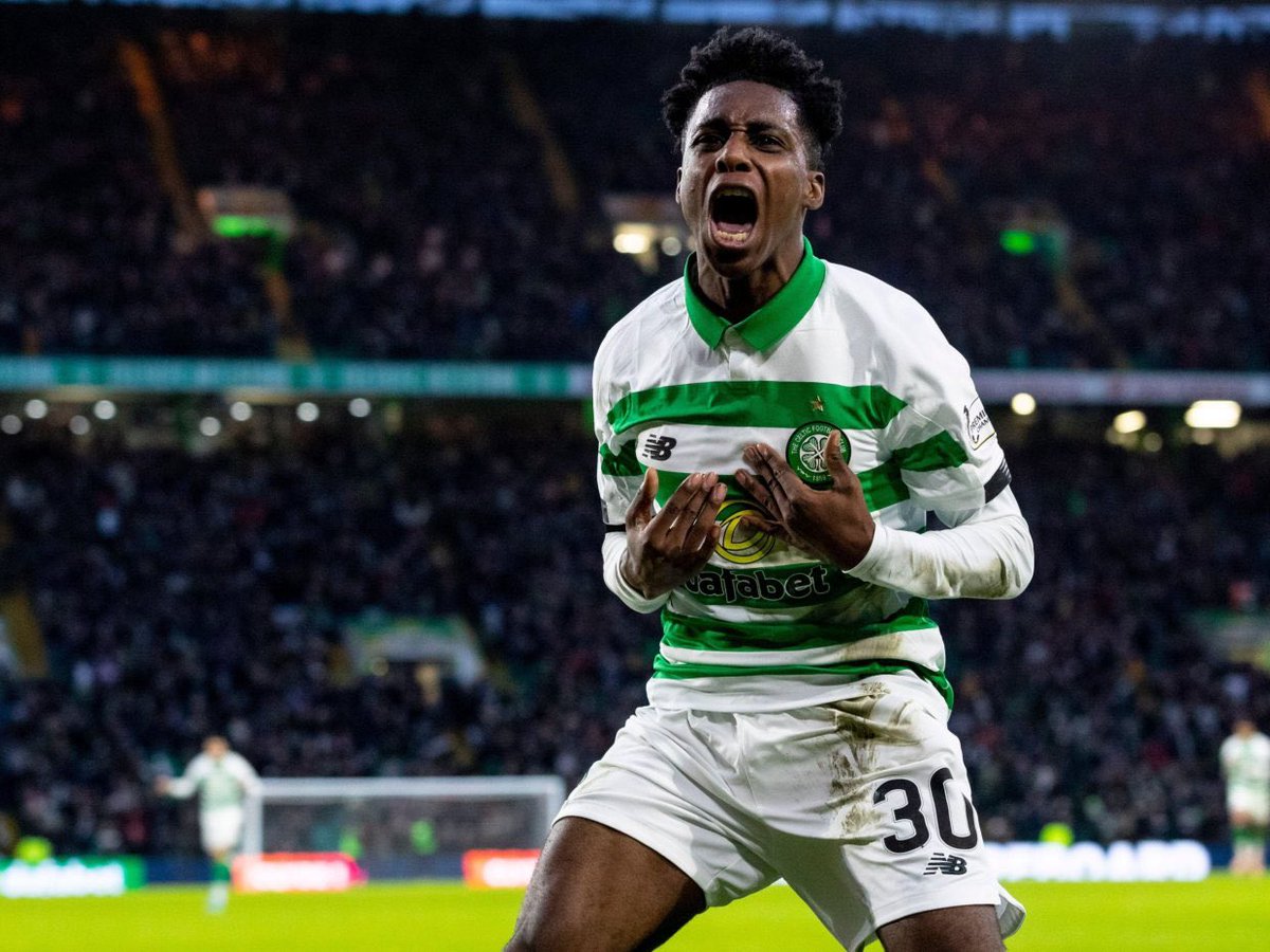 Jeremie Frimpong (19) (Celtic) (RB)What an exciting player. He’s made absolute waves over in Celtic since arriving. Truly surprising the fans of Celtic with his performances. Now with a fresh start, and a season of learning at this new club under his belt. I expect a great year