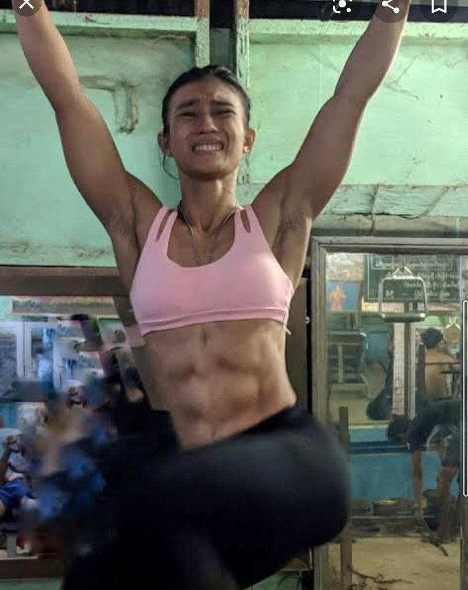 ボコボコ腹筋女子の写真館 腹筋を限界まで追い込むアジア人女子