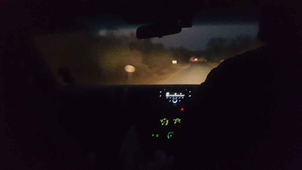 #SundayMorning 
Early morning #sundayvibes 
On the <a href="/TRACN4route/">TRAC N4 Toll Route</a> to #Gauteng with our #Travelers 
#HappySunday peeps
 😎☕💙🌎💼🚐