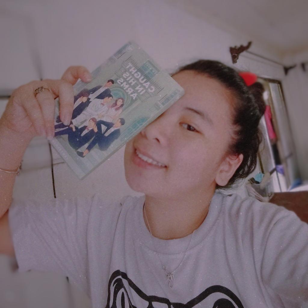 ventrephile's tweet photo. #NewProfilePic https://t.co/uLEwNjSn9o