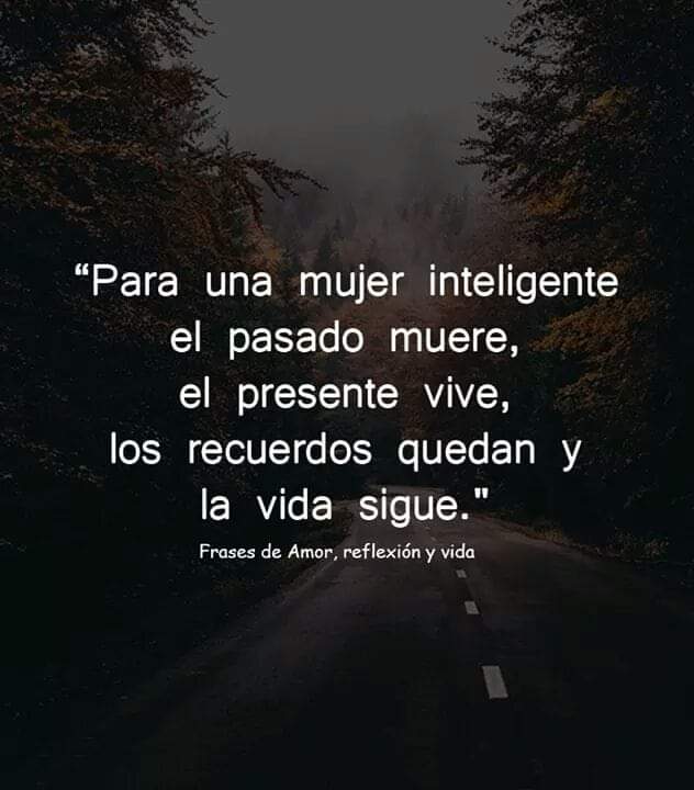 Erika_QuirozS's tweet photo. Mi pasado enriquece mi presente💃 A vivir‼️ https://t.co/IwWXvzSWcu