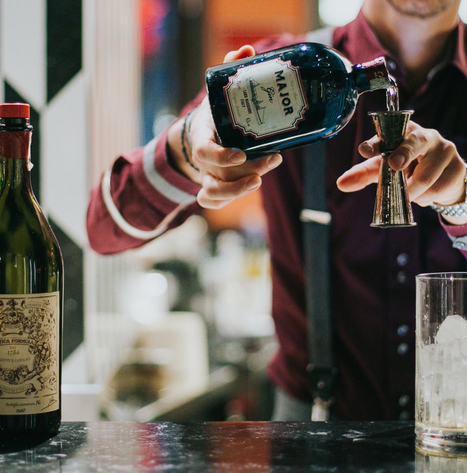 Il segreto di un ℂ𝕆ℂ𝕂𝕋𝔸𝕀𝕃 di qualità sta nell’equilibrio dei suoi ingredienti e nella giusta diluizione e temperatura. Enjoy 🙂

#majorgin #cocktail #gin #bar