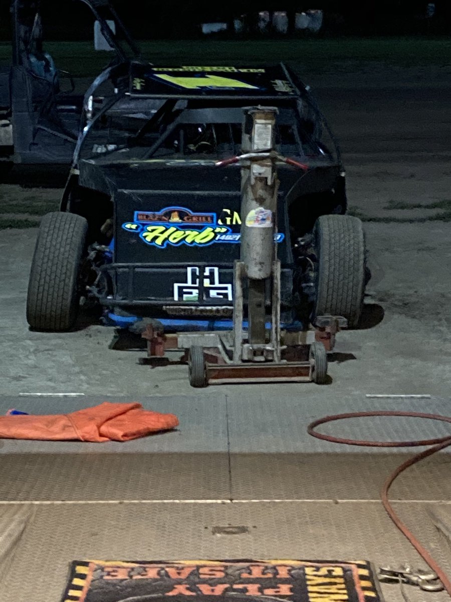 3rd place tonight!!  Clinched my first track Championship ⁦<a href="/OffRoadSpeedway/">Off Road Speedway</a>⁩   #wfo #lightning