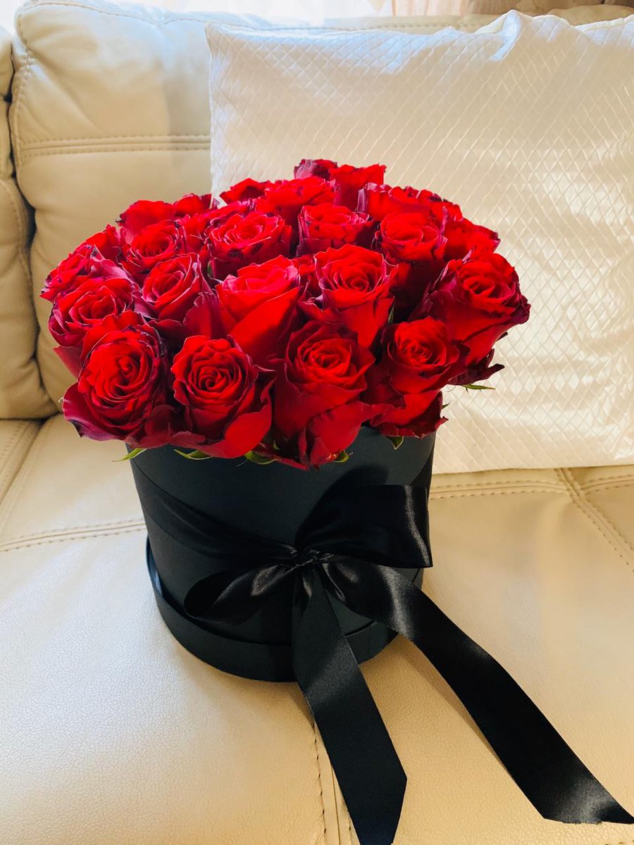 deco_lula's tweet photo. @Deco_lula We Are Offering Our Clients A Wide Range Of Products 

Service Such As👇🏽

•Event Styling 🎀
•Flower Arrangements 💐
•Wedding Parties 🎊
•Baby &amp; Bridal Showers 🎁

We courier Nationwide 🚛

For Services:
📱: 078 649 3917 (Call/    WhatsApp)

#DJSBU https://t.co/s0wswus2Cn