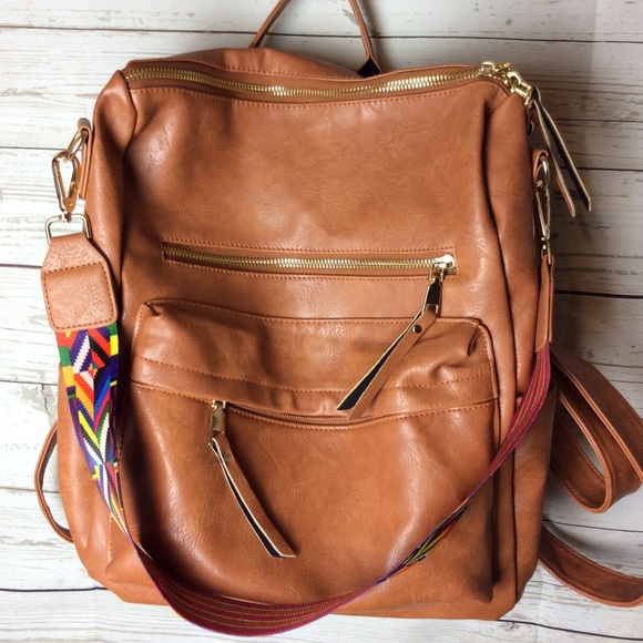JessicaHuszar's tweet photo. So good I had to share! Check out all the items I'm loving on @Poshmarkapp #poshmark #fashion #style #shopmycloset #trendyboutique #buscemiitalian #gracekarin: https://t.co/S7cze2YAvP https://t.co/xdFO494ImB