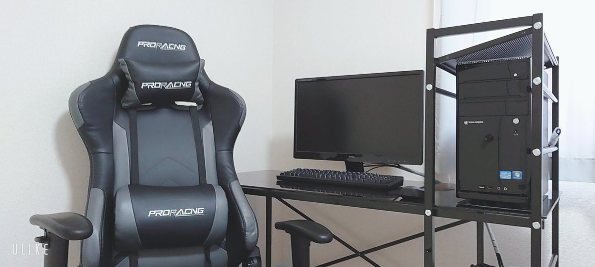 ichigodaifuku25's tweet image. 椅子がやってきた😄