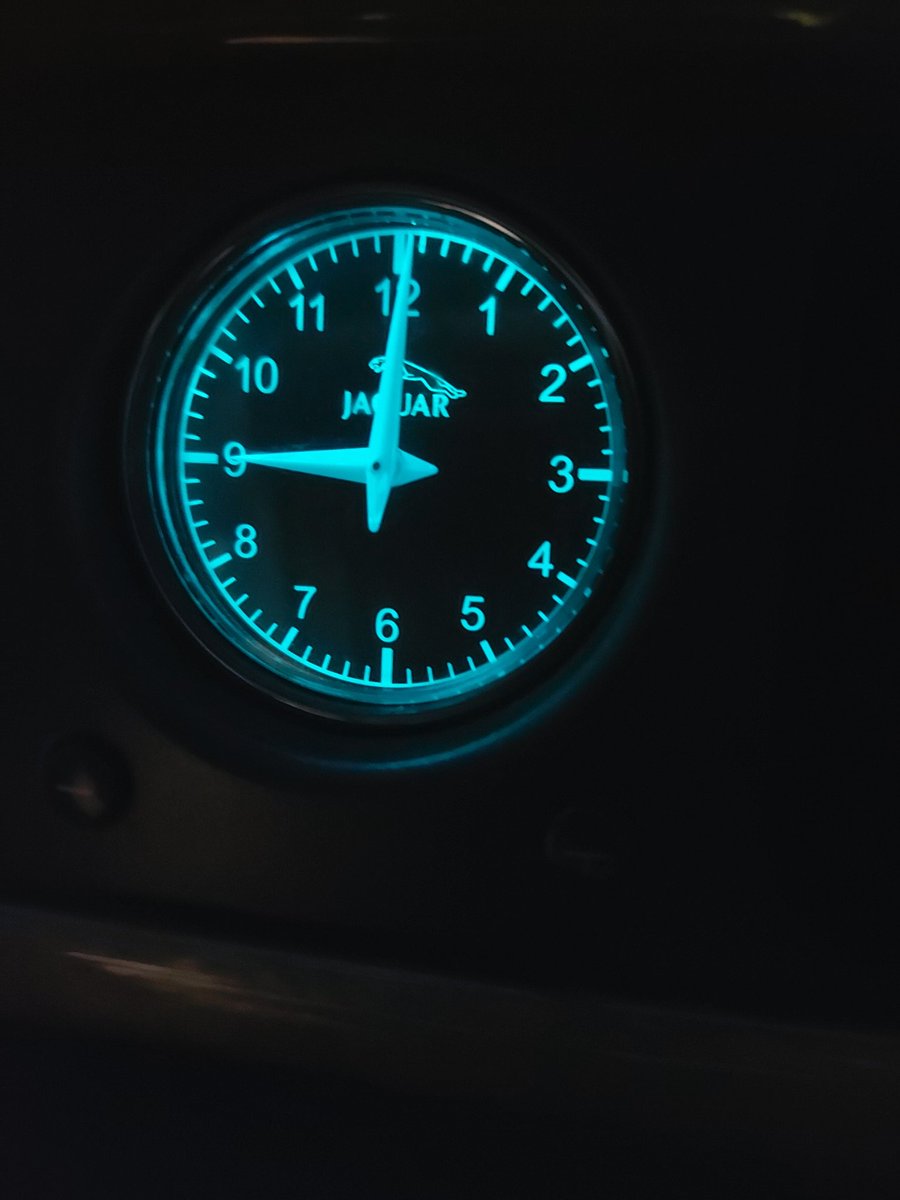 _Marks_motors_'s tweet image. #blueclock #jaguar #bigcat