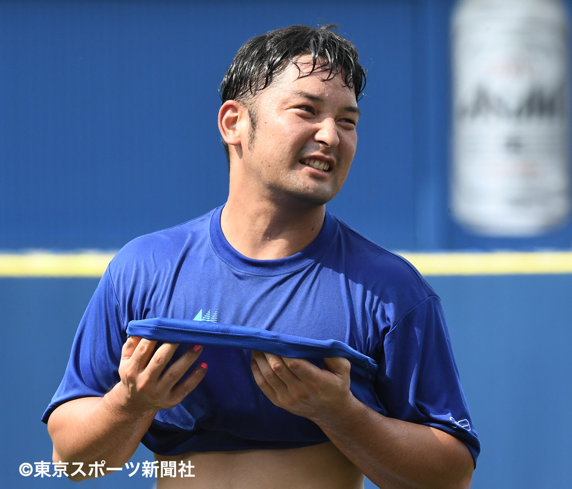 東スポ写真部 على تويتر プロ野球 2020年8月16日 横浜スタジアム 横浜denaベイスターズ 東京ヤクルトスワローズ 試合前練習 ベイスターズ Baystars 梶谷隆幸 嶺井博希 アレックス ラミレス監督 東スポ Tokyosports T Co 5cqlbbgdgg 東スポ写真部 على تويتر プロ野球 2020年8月16日 横浜スタジアム 横浜denaベイスターズ 東京ヤクルトスワローズ 試合前練習 ベイスターズ Baystars 梶谷隆幸 嶺井博希 アレックス ラミレス監督 東スポ Tokyosports T Co 5cqlbbgdgg