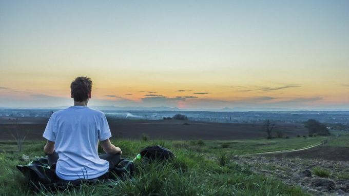 TeachersJourney's tweet photo. "I realized long ago that I experience two kinds of tired: one requires sleep and the other requires peace. We would all do well by recognizing the difference." Robert John Meehan  #teacherlife #edchat #Joy #Love #Peace #education #ThinkBIGSundayWithMarsha https://t.co/VZT4NppolB