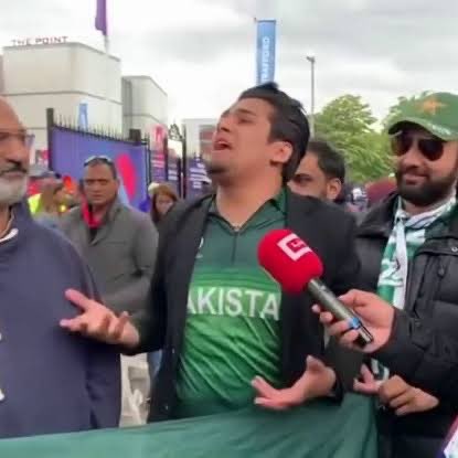 Nirmala Sitharaman as a meme (a thread)