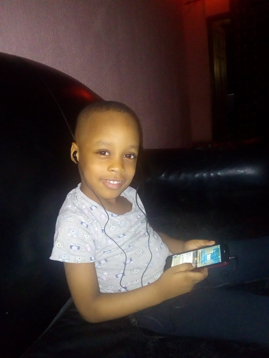 ralphcgeorge's tweet photo. MY BOY IS 4. 
Son, the World will pay obeisance to you. 
Your days shall be splendiferous.

You are favoured and blessed all round Jason Obialunamma Tanimola George. 

Happy Birthday Obialunamma nwam.

#JASONis4 https://t.co/rRVzqEl8gI