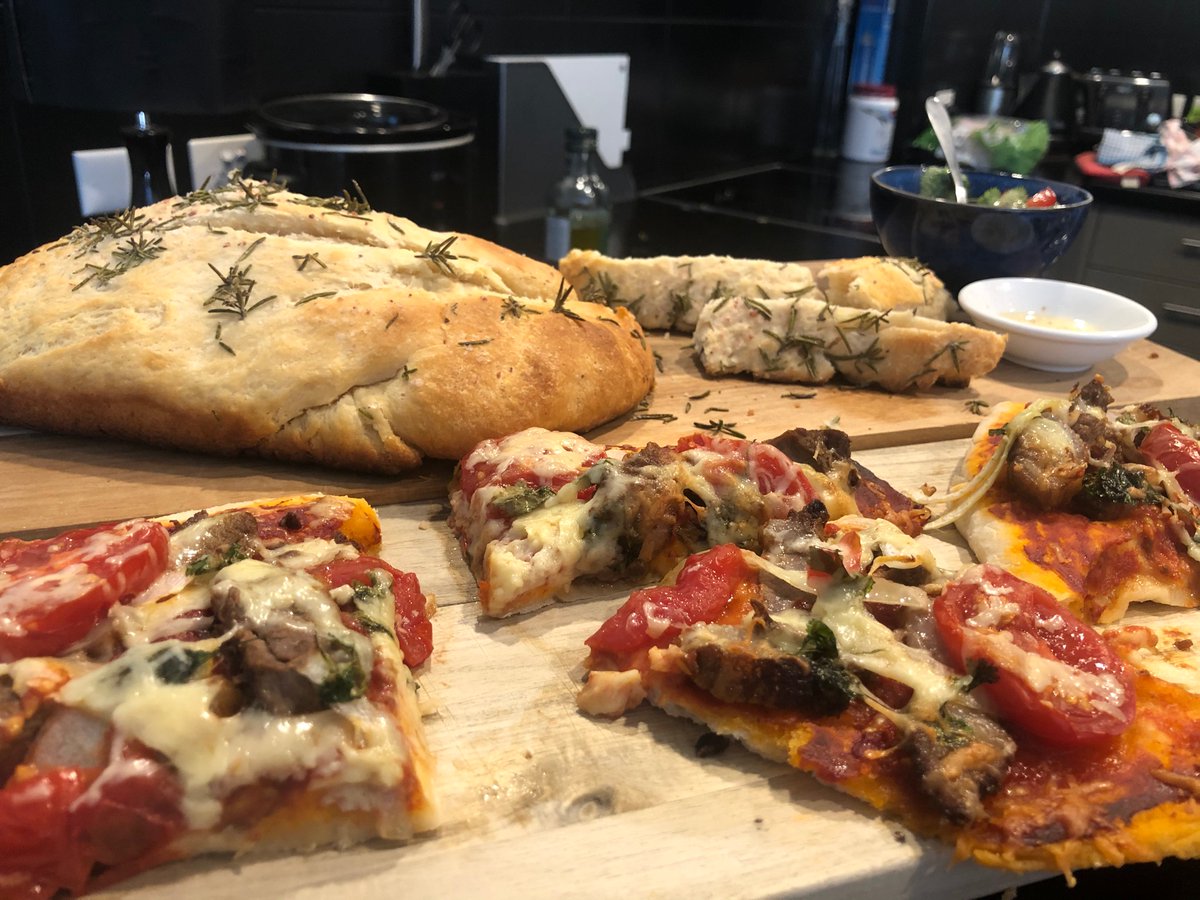Lockdown bake off! Bread, pizza, roast, chicken soup #cookoff