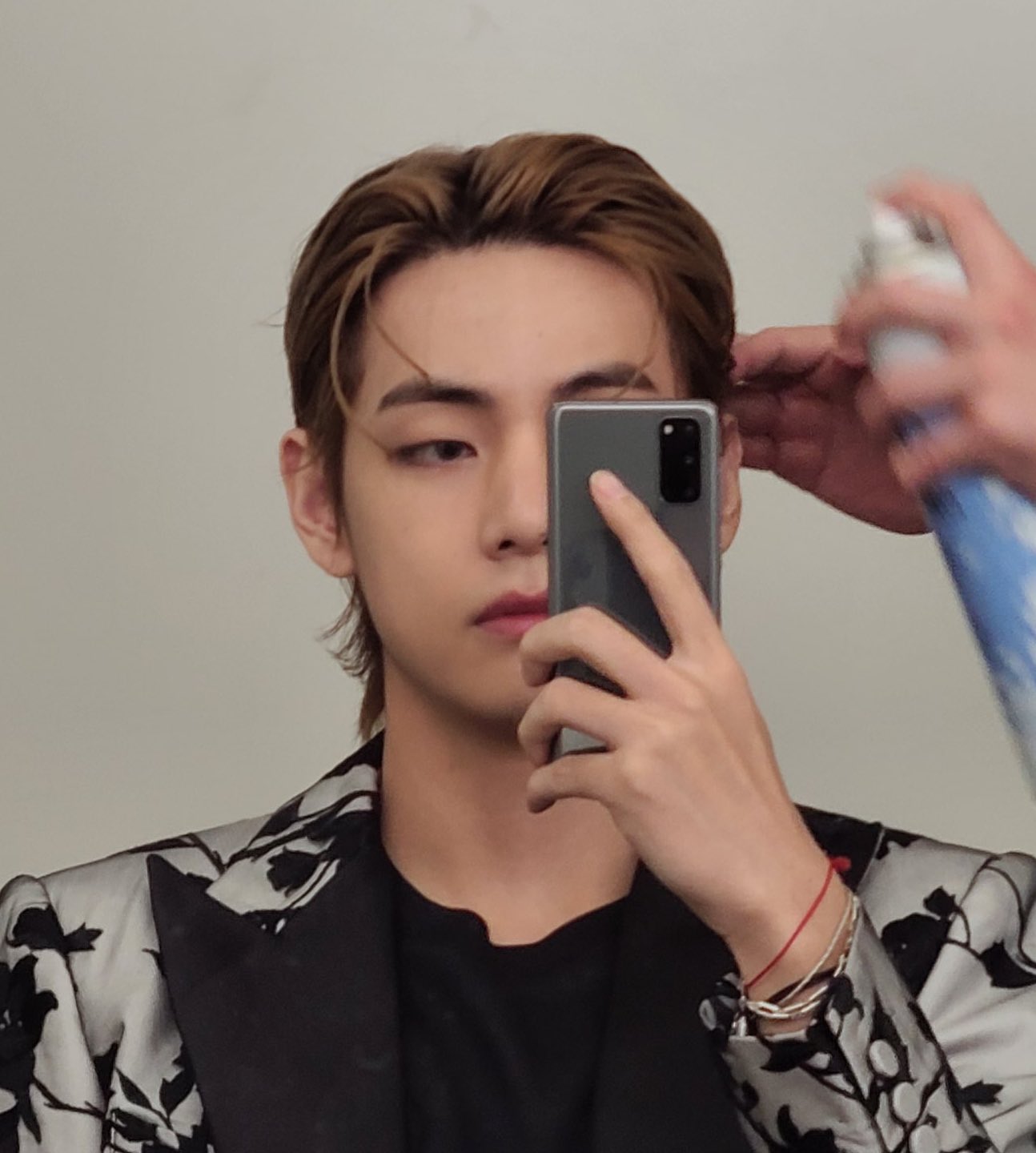 BTS THE RED BULLET 公式 V テテ テヒョン コンプリート BTS THE RED BULLET 公式 V テテ テヒョン コンプリート