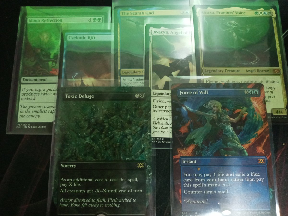 FlagshipMagic's tweet image. I cracked a Box of #MTG Double Masters and did pretty well! I'm happy with the outcome. I was able to pull just $700~ from the box. (This only includes cards that are $0.90+ - $1.00+) 

That Force of Will is beautiful! Almost paid for the box by itself.

#doublemasters  #mtg