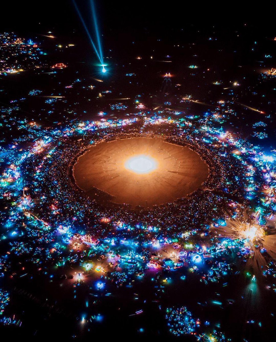 Crowd at Burning Man looks like a galaxy