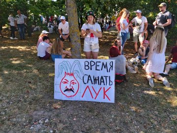 Лукашенко погрожує звільнити робітників, що виходять на страйки - Цензор.НЕТ 2793