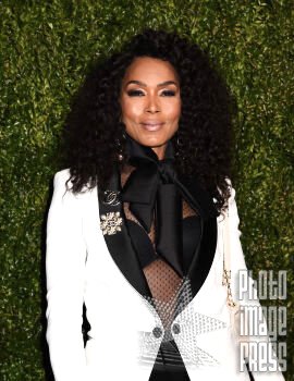 Happy Birthday Wishes to this Stage & Screen Legend the lovely Angela Bassett!              