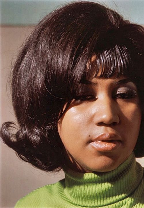 MusicLegendsof1's tweet photo. And finally, remembering @ArethaFranklin who passed away on this date in 2018.

Her hits include Respect, (You Make Me Feel Like) A Natural Woman, Think, Who's Zoomin' Who? and many more! https://t.co/REdHdAU97R