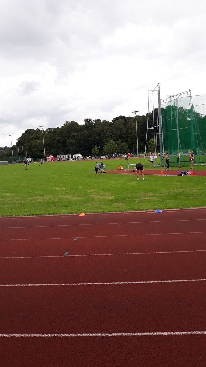 TorbayACjrs's tweet image. It's a dull day at #Tavistock but great that our athletics season has finally started. Thank you so much to all the officials @ExeterHarriers @NewtonAbbotAC @runningwithEVH @PlymouthAC
