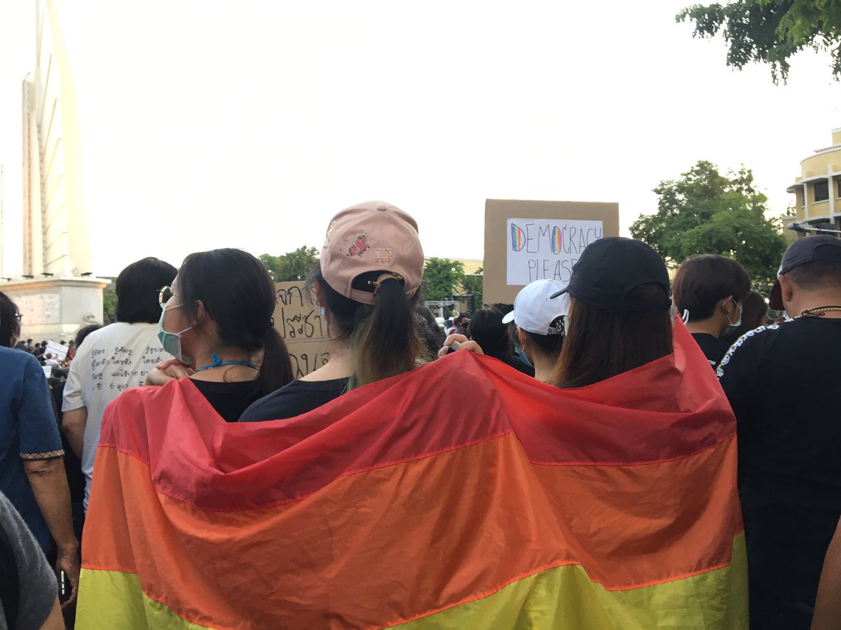 At today’s Bangkok rally, activists also speak up about enforced disappearances of dissidents who have fled overseas and gender and marriage equality.  #WhatsHappeningInThailand  #ขีดเส้นตายไล่เผด็จการ  #ประชาชนปลดเเอก  #OnlyTheYoungCanRun  #savewanchalerm