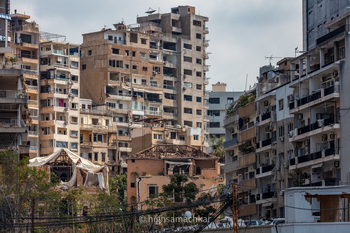 highsamachkar's tweet photo. The Aftermath

#BeirutExplosion #beirutBlast #Beirut #Lebanon #portofbeirut #بيروت  #انفجار_مرفأ_بيروت #انفجار_بيروت #مدينة_بيروت #لبنان_منكوب #لبنان https://t.co/qeh8uANg5Q