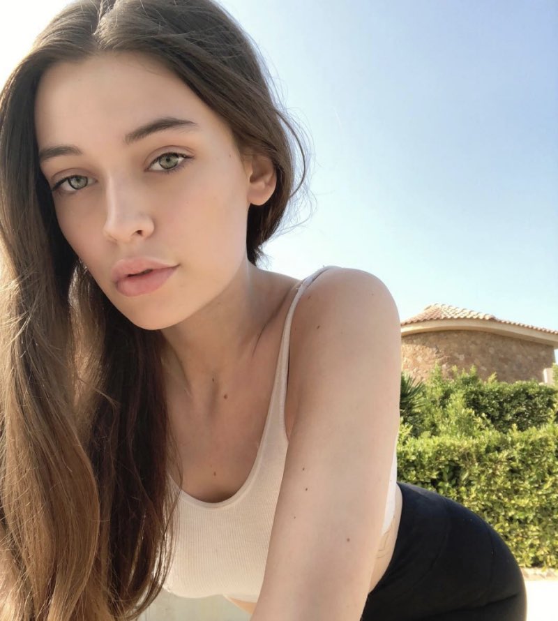 Happy Birthday to the beautiful Felicite Tomlinson. May she rest in peace.   