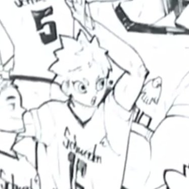 HIS EYES ARE HUGE LMAO HES SO CUTE 