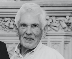 TomBradshaw1979's tweet photo. My dad, Martin Bradshaw, has gone missing from the house where he lives alone in his home town of #LythamStAnnes, Lancashire. If you have any information please either message me or contact Lancashire Police https://t.co/ZjJIuqbNzA The photos are of dad with his family. Thank you https://t.co/rv3LUBoj64