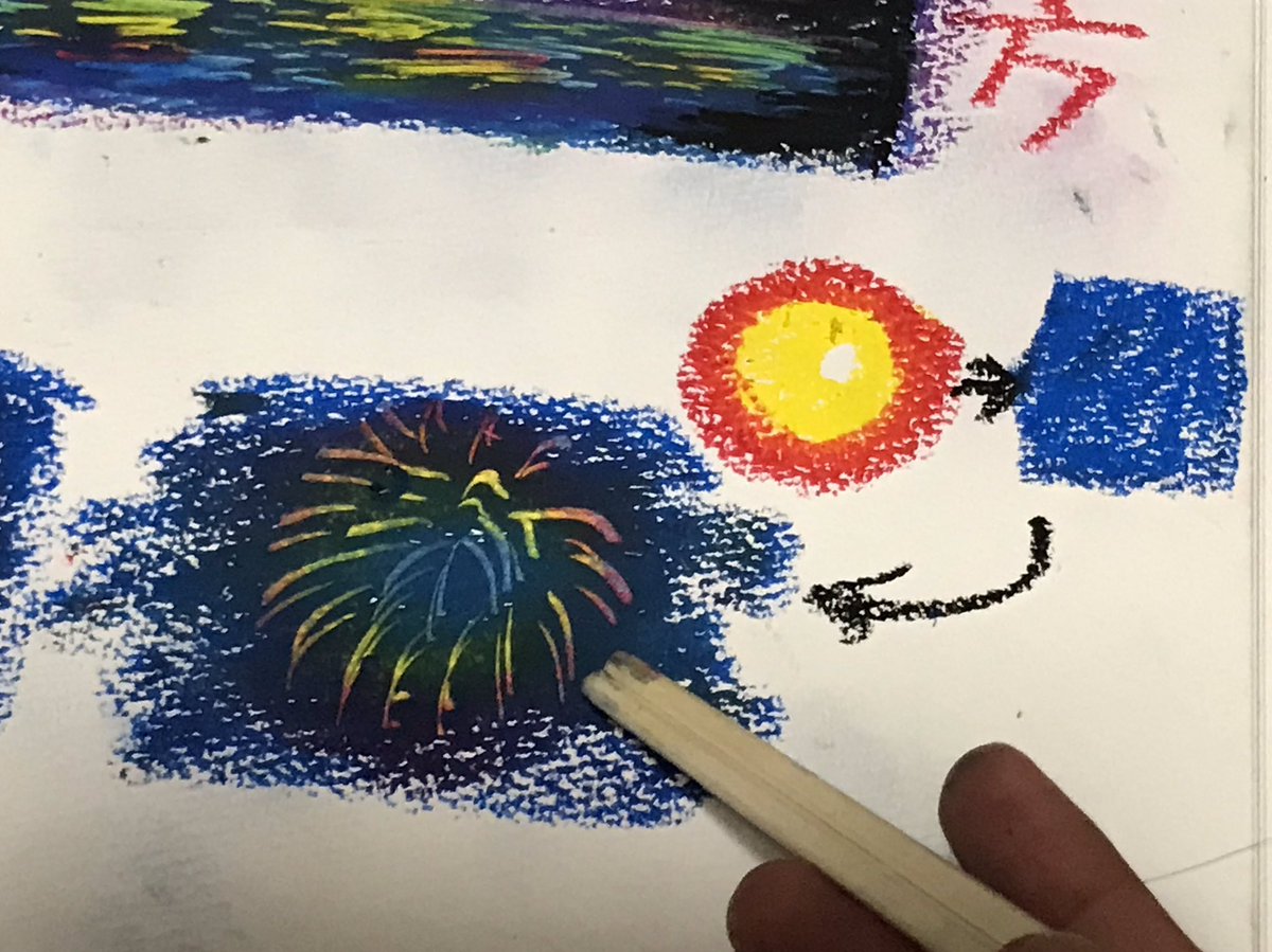Mayu イラストレーター على تويتر 夏休みの課題向け クレヨンで花火のスクラッチアート 夏アートの完成です ニコ生で30分の放送を残しています 描き方 1 好きな色を丸く塗る 2 青色で思い切って丸を塗りつぶす 3 丸があった場所を花火の火花を意識して削る