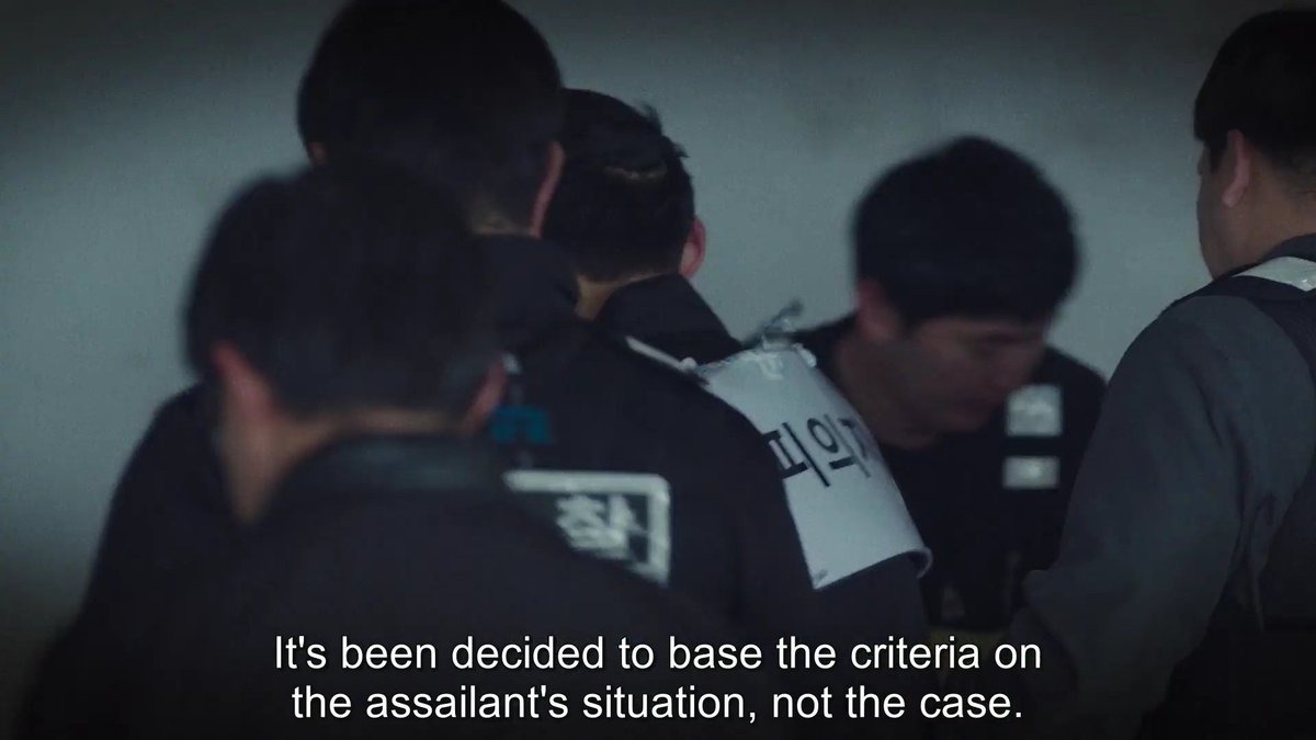 6. Police Indecisive About Disclosing Personal Information of FelonsPeople starting to question criteria for personal information disclosure. It's been decided to base the criteria on the assailant's situation, not the case. And people asking who the decision has been made for.