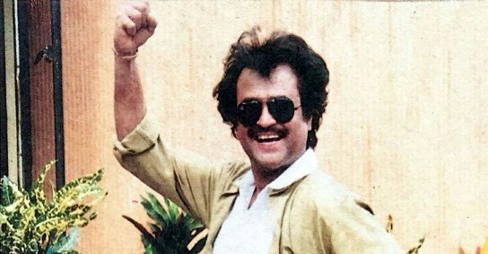 என் அம்மா,அவரின் மாமியார்,நாத்தனார் அனைவரும் பொங்கல் பண்டிகையின் போது பார்த்த படம் மன்னன்.அவர்கள்  @VettriTheatresல் extraசேரில் அமர்ந்து பார்த்தனர்.அந்த அளவுக்கு கூட்டம்.அம்மாவும் அப்பாவும் வள்ளி, அண்ணாமலை,வீரா படங்களை பாட்டிக்கு தெரியாமல் பார்த்தனர் #45YearsOfSuperstarRajini