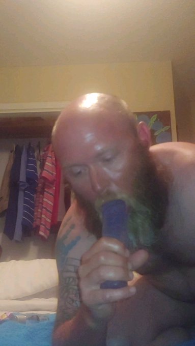 I just want to let you ride my face until I'm soaked in your pussy juice https://t.co/U3e5Hw1Mpt