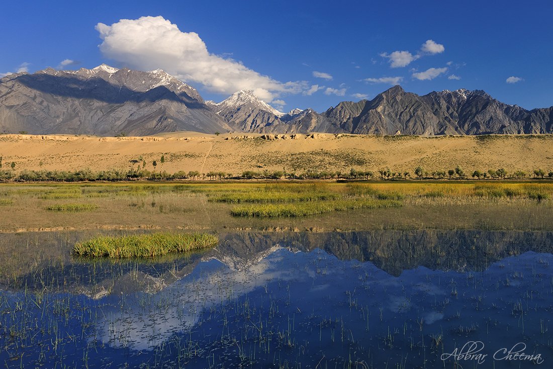 Abbrar's tweet image. Katpana desert and lake, Skardu, GB, Pakistan
Please retweet to promote Pakistan.
#EnRoutePakistan #Pakistan #GilgitBaltistan