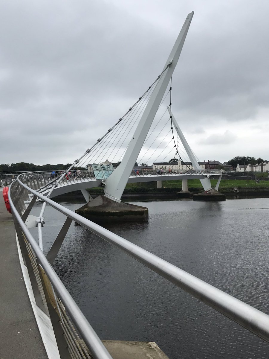 Poplifer73's tweet photo. Sightseeing.
The Peace Bridge, Derry.
#ThePeaceBridge #Derry #NorthernIreland #Holiday https://t.co/DvgtOsZNfW